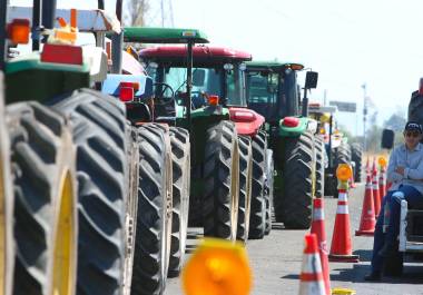 Los comentarios también cuestionaron la falta de respuestas de las autoridades ante las manifestaciones.
