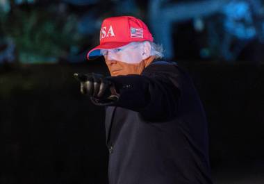 El presidente Donald Trump llamó a las fuerzas armadas iraníes a rendirse para acceder a un plan de amnistía.