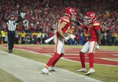 Un gol de campo en los instantes finales selló la victoria de los Chiefs, que ahora buscarán hacer historia al enfrentarse a los Philadelphia Eagles el próximo 9 de febrero en Nueva Orleans.