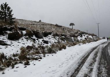 El nuevo frente frío y su masa de aire frío traerán temperaturas de hasta -10 grados y caída de nieve o aguanieve en la República Mexicana.