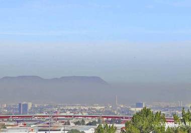 Emanuel Olache, explicó que las variaciones de temperatura y el uso de calentadores domésticos influyen en el aumento de días con mala calidad del aire durante la temporada invernal.