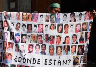 Amnistía Internacional presentó su Informe Anual 2025 y un balance del primer año de gobierno, con un mensaje central: cooperación internacional puede acelerar búsqueda e investigación.