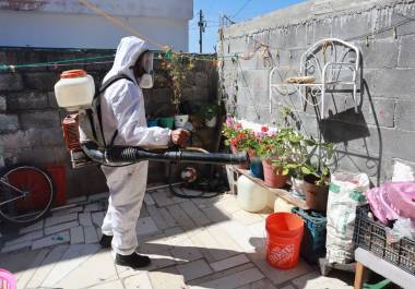 El servicio de fumigación contra garrapatas está disponible para la ciudadanía que así lo solicite.