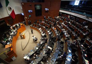 Organizaciones No Gubernamentales y partidos políticos de oposición han hecho un llamado a frenar la ‘supremacía constitucional’ en el Senado y la Cámara de Diputados.