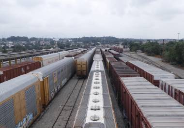 Se busca mantener los cruces ferroviarios para evitar problemas de movilidad.