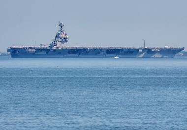 El portaaviones USS Gerald R. Ford saliendo de la Base Naval Norfolk, en Norfolk, Virginia, el 23 de junio del 2025.FOTO: