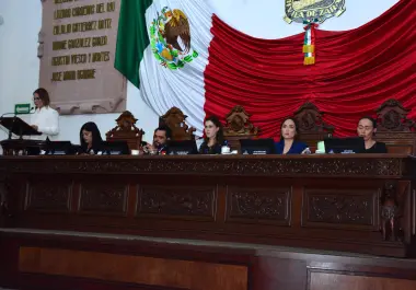 La propuesta contempla reformas al Código Penal y a dos leyes estatales relacionadas con la protección de las mujeres y la violencia familiar.