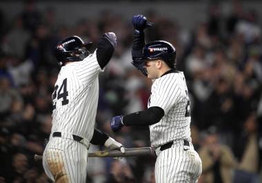 El mexicano impulsó la primera carrera para los Yankees, igualando el marcador en la segunda entrada.