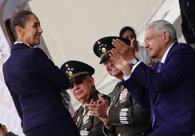 De acuerdo con Raymundo Riva Palacio, AMLO y Claudia Sheinbaum, presidente saliente y la presidenta entrante, encabezaron una operación de coacción en busca de lograr la mayoría calificada que los votantes no les dieron en el Senado.