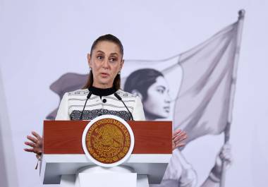 Sheinbaum advirtió que el esquema mixto no es nuevo, pero sí se ejecuta con mayor transparencia que en administraciones pasadas.