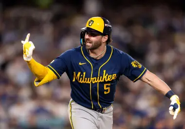 Garrett Mitchell amplió la ventaja de los Brewers con otro cuadrangular en el séptimo episodio, que colocó la pizarra 4-2 ante los Dodgers.