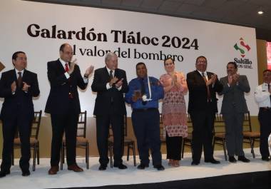 En el Día del Bombero, Saltillo reconoce la valentía de sus elementos con el Galardón Tláloc