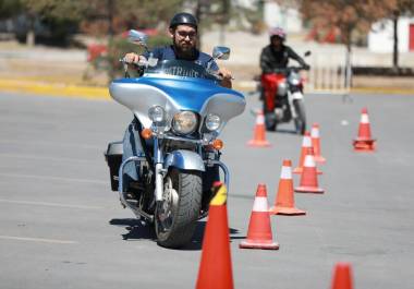 La estrategia busca prevenir accidentes relacionados con el uso de motocicletas.
