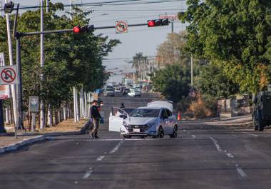 Conductores de plataformas de transporte privado, Uber, Didi, InDrive, incluso los taxistas han optado por reducir su actividad en Culiacán, Sinaloa; luego de que ha circulado un audio entre grupos de WhatsApp, amenazándolos de muerte.