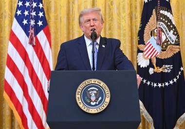 Donald Trump anunció esta situación durante un mensaje a la nación la noche de este jueves.