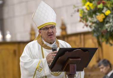 Hilario González García anunció que se realizará una misa de desagravio para restablecer el culto en la capilla afectada.