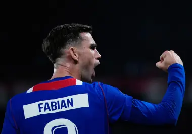 El PSG de Luis Enrique impuso su poder ofensivo ante el Barcelona y firmó una victoria de 4-2 en el Parque de los Príncipes, por la tercera jornada de la Champions League.