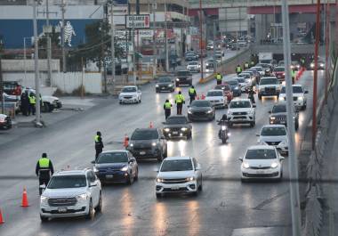 Durante el operativo piloto, los conductores pudieron evitar el cuello de botella en la incorporación a los carriles centrales de Periférico.