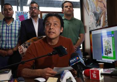 Marx Arriaga, exfuncionario de la Dirección General de Materiales Educativos de la Secretaría de Educación Pública (SEP), admitió que se le ofreció una embajada.