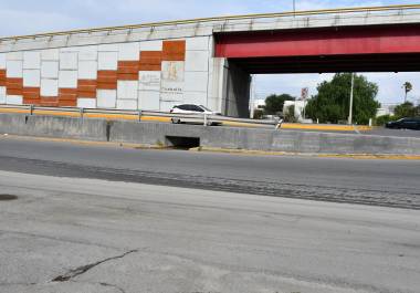 La falta de obras de drenaje fue la causa central de las inundaciones en la carretera Monterrey-Saltillo.