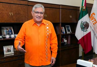Alfonso Cepeda Salas, dirigente nacional del SNTE, afirmó en Saltillo que la reforma al sistema de pensiones del ISSSTE requiere un análisis financiero profundo y descartó que pueda concretarse antes del Mundial de Futbol.