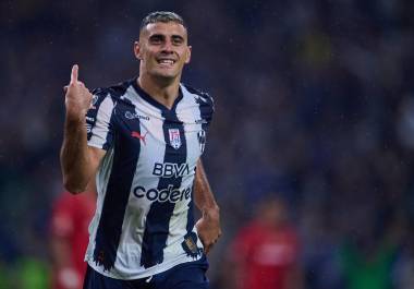 Rayados de Monterrey venció 1-0 a Toluca en la ida de semifinales del Apertura 2025, con Luis Cárdenas como figura al resolver varias jugadas de peligro.
