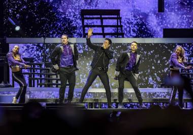 Chayanne reconquista el corazón de las mamás de Saltillo con una noche de ritmo y nostalgia