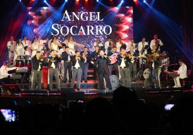 Ángel Socarro llegó a Saltillo con ‘Una noche más con el Divo’, en homenaje a Juan Gabriel.