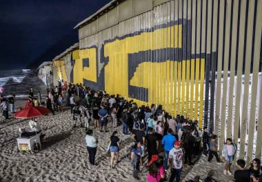 “La migración seguirá siendo un motor de la relación (con México), especialmente porque es muy difícil para el Congreso de EU abordar el tema”.