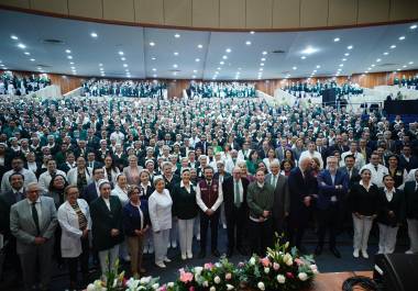 Autoridades coincidieron en que el fortalecimiento del personal de enfermería es clave para mejorar la calidad de la atención médica.