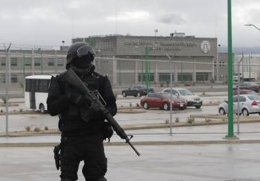 El Cefereso Número 18, en Ramos Arizpe, enfrenta 29 carpetas de investigación abiertas por la CNDH por presuntas afectaciones a derechos de internos.