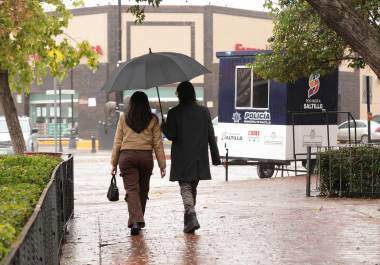 Saltillo espera la llegada de una masa de aire polar que congelará el termómetro este domingo, dejando la posibilidad de paisajes blancos en las zonas altas de la región.