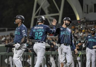 El bullpen de Saltillo sostuvo la ventaja pese a presión en la recta final.