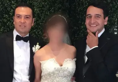La amistad entre Amílcar y Andy data “cuando menos desde 2014, cuando se publicaron fotografías de Andy con Amílcar en una boda en Villahermosa”.