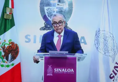 Rubén Rocha Moya retomó este viernes el gobierno de Sinaloa tras 112 días de licencia, luego de comparecer ante la FGR por señalamientos de EU.