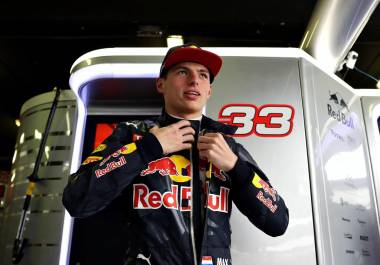 Max Verstappen dejará atrás los dorsales 1 y 33 para competir con el número 3 junto a Red Bull Racing a partir de la temporada 2026 de la Fórmula 1.