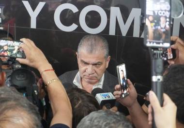 Miguel Ángel Riquelme Solís adelantó que reducirá su presencia en eventos públicos para concentrarse en reuniones de trabajo y una revisión interna de las áreas municipales.