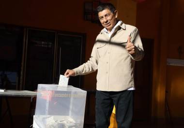 Inicia la jornada de Revocación de Mandato en Oaxaca, a la que se somete a Salomón Jara Cruz. Es el primer estado en la república en llevar a cabo. Afirmó que se someterá a lo que la ciudadanía determine.