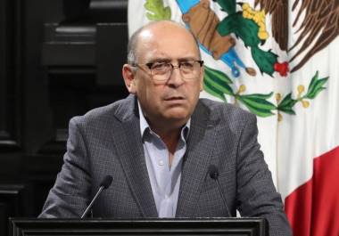 Rubén Moreira exigió frenar el dictamen de la Ley de Aguas Nacionales al señalar que los cambios son confusos, incompletos y perjudiciales para productores e industria.