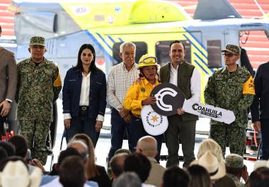 Autoridades estatales y federales iniciaron el operativo 2026 de combate y prevención de incendios forestales con brigadas especializadas, aeronaves y tecnología para proteger las zonas serranas de Coahuila.