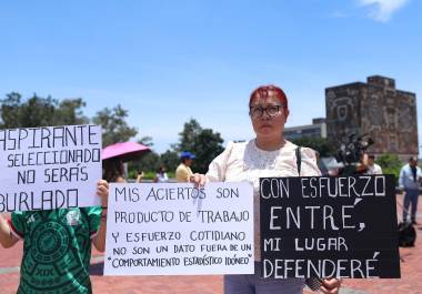 Pese a irregularidades en la prueba, buscan que se respete lugar aspirantes que fueron admitidos.