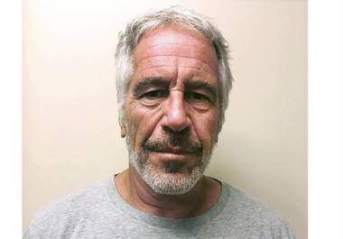 Investigadores estadounidenses comenzaron a registrar el lunes el ‘Rancho Zorro’ en Nuevo México donde el financiero y delincuente sexual Jeffrey Epstein solía recibir a invitados.
