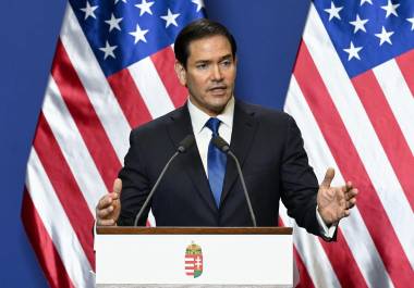 Marco Rubio, secretario de Estado de Estados Unidos, ha tenido conversaciones secretas con el nieto de Raul Castro, precisa ek diario estadounidense Axios.