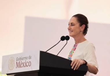 Sheinbaum centró su mensaje en la identidad nacional y en la educación pública como palanca de soberanía, frente a estudiantes del IPN en Chiapas.