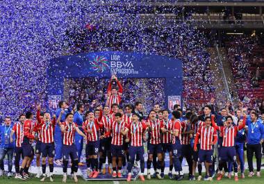 El Tapatío se consagró campeón del Apertura 2024 de la Liga de Expansión MX tras vencer 3-2 al Celaya en el estadio Akron, logrando un global de 5-3.