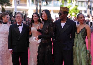 Talento. Directores, actores y productores de todo el mundo desfilaron por la alfombra roja en una de las citas más importantes del cine internacional.