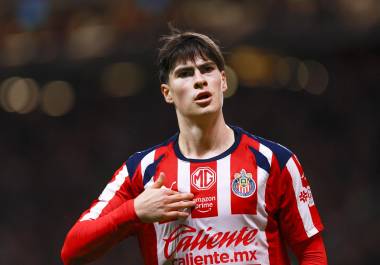 Tal como se había anticipado, Armando González fue convocado para esta Fecha FIFA, luego de su gran paso en el Apertura 2025 con las Chivas, donde podría convertirse en campeón goleador.