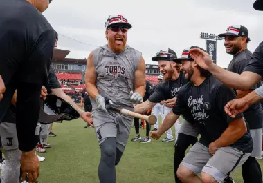 El veterano de 41 años fue parte importante del equipo que conquistó la Serie del Rey 2026, el tercer título en la historia de la franquicia.