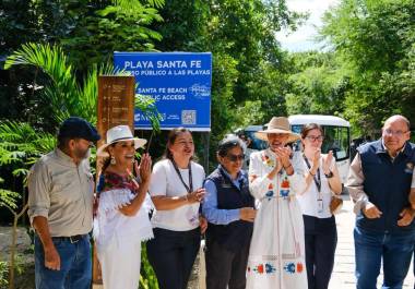 Visitantes y turistas pueden disfrutar de playas públicas abiertas los 365 días del año, Junto a la secretaria de Turismo, Josefina Rodríguez Zamora, la gobernadora del estado Mara Lezama Recorrieron los accesos públicos en “El Parque del Jaguar”, para recorrer las cinco playas de esta Área Natural Protegida. En este sitio se podrá caminar, andar en bicicleta o simplemente descansar frente al mar, en entornos seguros y accesibles.