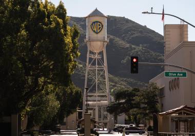 Paramount lanzó una oferta hostil la semana pasada, pidiendo a los inversionistas que rechazaran el acuerdo con Netflix favorecido por la junta de Warner Bros. FOTO: